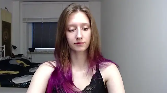 Snapshot of LUNA_delight chatting on 11-03-25, 06:47 LUNA delight online show from 11-03-25, 06:47