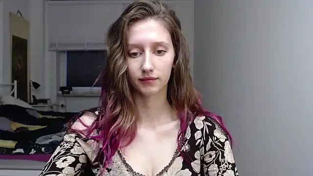 Snapshot of LUNA_delight chatting on 11-14-25, 06:34 LUNA delight online show from 11-14-25, 06:34