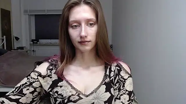 Snapshot of LUNA_delight chatting on 11-28-25, 06:27 LUNA delight online show from 11-28-25, 06:27