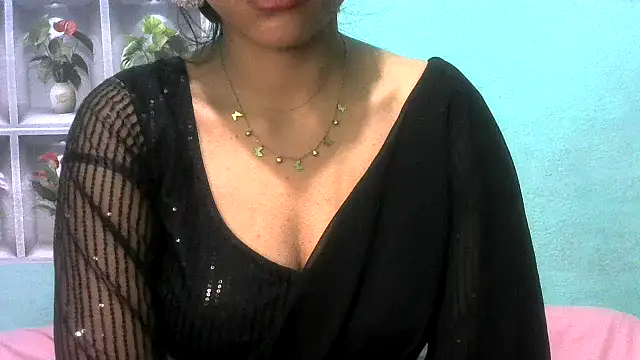 Snapshot of nanhi_munni chatting on 02-06-26, 02:09 nanhi munni online show from 02-06-26, 02:09