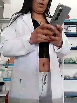 Megan jennerr online show from 02-24-25, 02:37