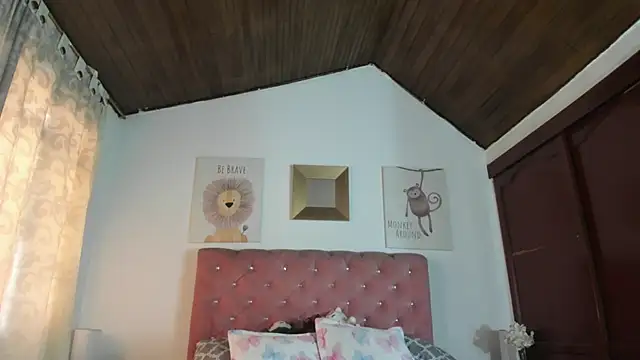 CelessteRedds online show from 10-27-25, 02:43