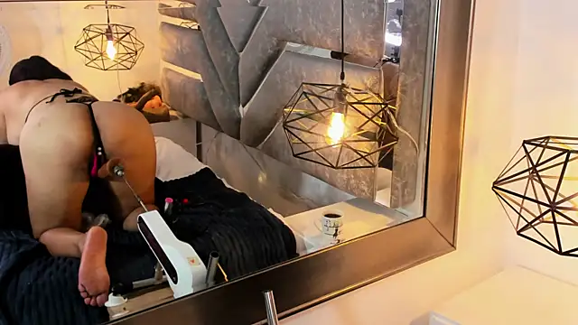 Slut Milf  online show from 07-31-26, 07:24