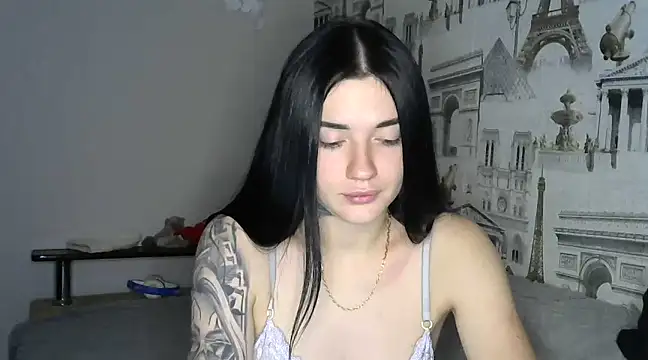 Snapshot of Liana_diva chatting on 12-10-24, 02:05 Liana diva online show from 12-10-24, 02:05