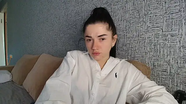Liana diva online show from 04-30-26, 11:05