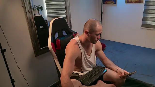 AxelFairchaild online show from 07-23-26, 02:48