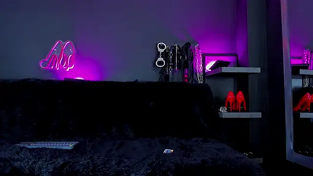 Snapshot of DelaneyStone chatting on 01-16-26, 09:08 DelaneyStone online show from 01-16-26, 09:08