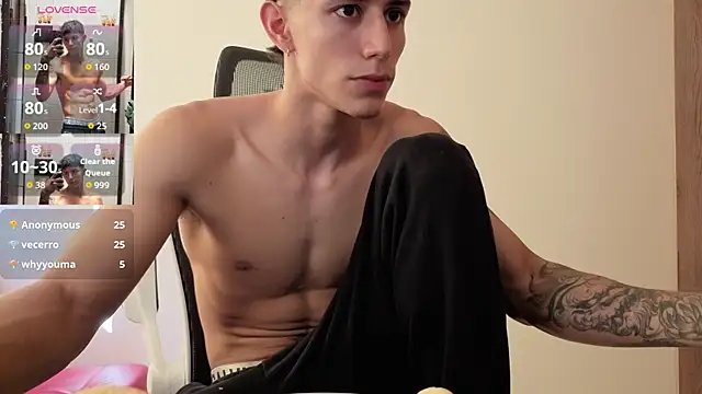 Cristopher23  online show from 12-03-25, 01:42