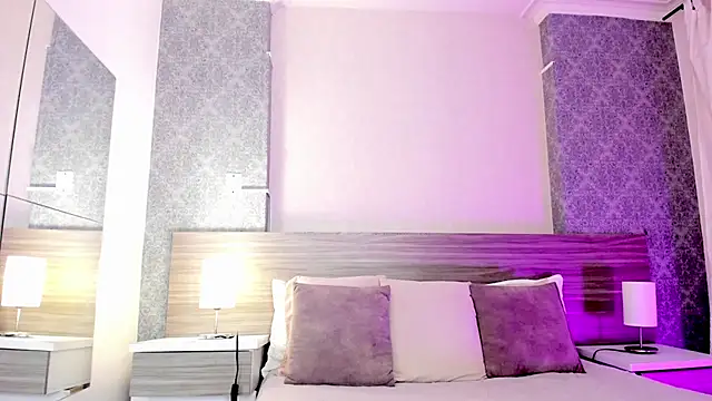 Mistyca online show from 03-10-25, 01:54