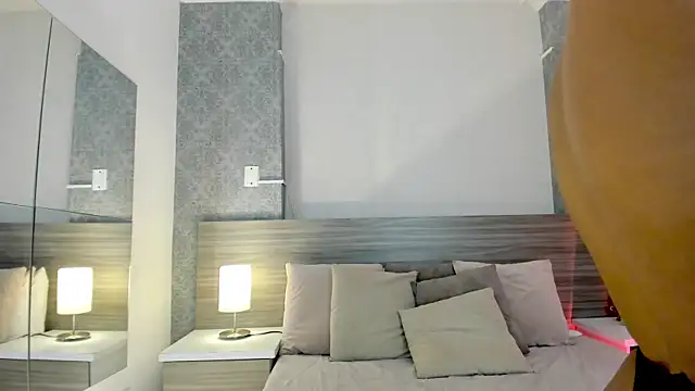 Mistyca online show from 09-23-25, 10:51