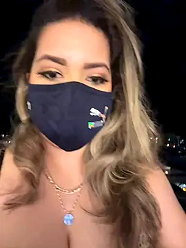 famous indian girl online show from 09-17-25, 04:25