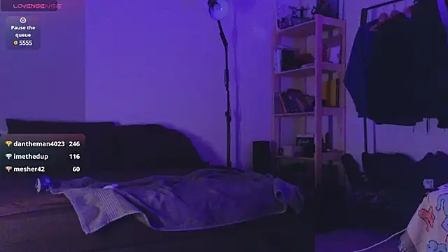 Snapshot of Space_X_Roxy_ chatting on 12-24-24, 10:28 Space X Roxy  online show from 12-24-24, 10:28