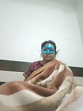 Punjabi beauty123 online show from 12-18-25, 06:30