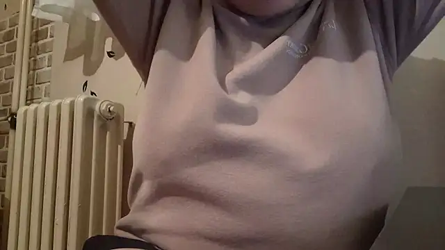 AalinnaK online show from 02-24-25, 08:47