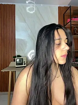 Snapshot of floriamANDjazmin chatting on 06-26-26, 06:56 floriamANDjazmin online show from 06-26-26, 06:56
