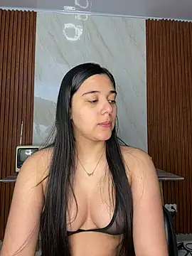 Snapshot of floriamANDjazmin chatting on 07-06-26, 03:03 floriamANDjazmin online show from 07-06-26, 03:03
