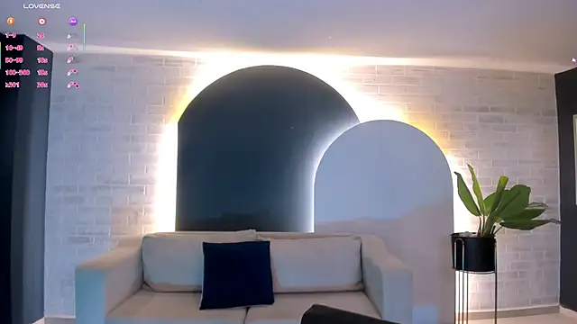 TaraLawrence online show from 02-07-26, 04:27