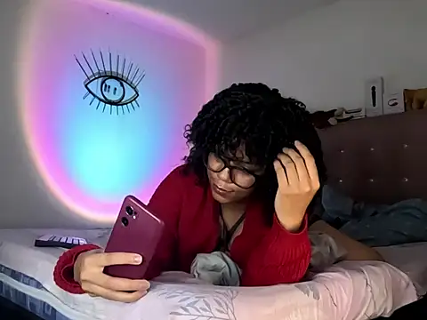 Snapshot of Ale_xandra chatting on 01-09-26, 03:53 Ale xandra online show from 01-09-26, 03:53