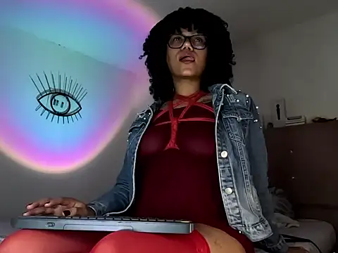 Snapshot of Ale_xandra chatting on 02-02-26, 11:58 Ale xandra online show from 02-02-26, 11:58