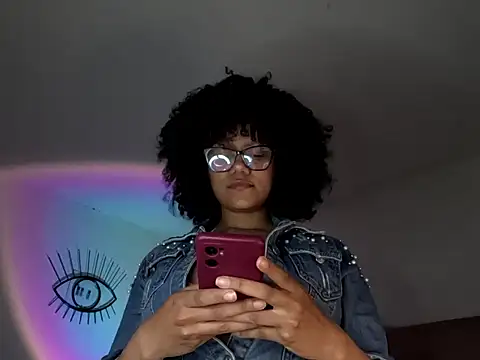 Snapshot of Ale_xandra chatting on 02-28-26, 01:50 Ale xandra online show from 02-28-26, 01:50