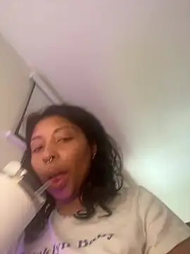 Snapshot of BaileyBaird chatting on 02-26-26, 05:45 BaileyBaird online show from 02-26-26, 05:45