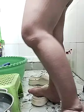 Snapshot of Mimi18x chatting on 03-10-25, 07:53 Mimi18x online show from 03-10-25, 07:53