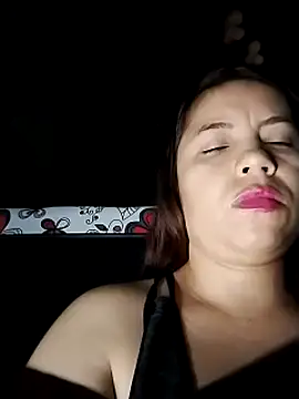 lisseth online show from 02-05-25, 03:02