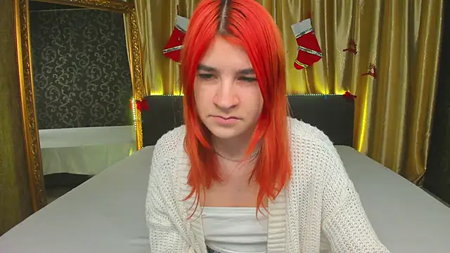 Snapshot of _Polly_Love_ chatting on 01-14-25, 07:06 Polly Love online show from 01-14-25, 07:06