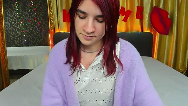 Snapshot of _Polly_Love_ chatting on 02-05-25, 10:19 Polly Love online show from 02-05-25, 10:19