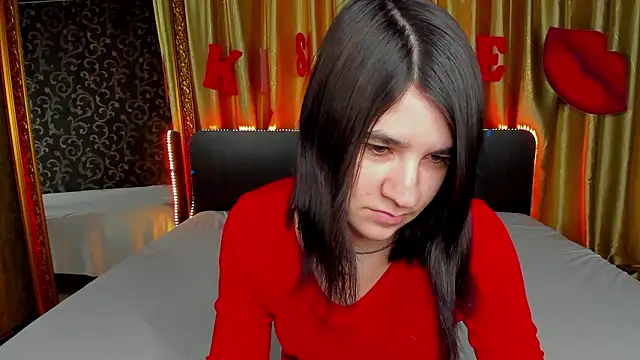 Snapshot of _Polly_Love_ chatting on 03-02-26, 06:58 Polly Love online show from 03-02-26, 06:58