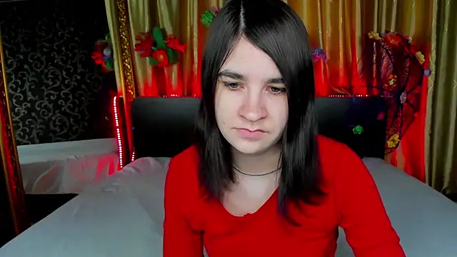 Snapshot of _Polly_Love_ chatting on 03-14-26, 06:52 Polly Love online show from 03-14-26, 06:52