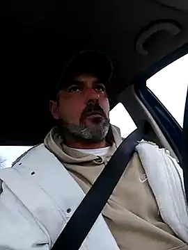 Snapshot of affascino chatting on 12-19-25, 02:13 affascino online show from 12-19-25, 02:13