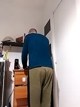 Snapshot of affascino chatting on 02-16-26, 06:31 affascino online show from 02-16-26, 06:31