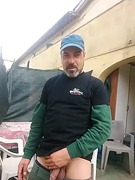 Snapshot of affascino chatting on 03-02-26, 10:44 affascino online show from 03-02-26, 10:44