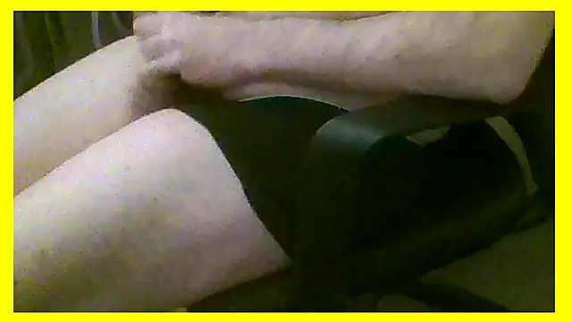 Snapshot of AshWinter chatting on 03-15-25, 10:11 AshWinter online show from 03-15-25, 10:11