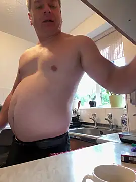 Snapshot of Dan_NFS chatting on 09-28-25, 06:41 Dan NFS online show from 09-28-25, 06:41