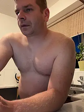 Snapshot of Dan_NFS chatting on 09-30-25, 05:12 Dan NFS online show from 09-30-25, 05:12