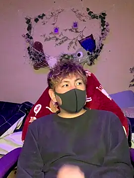 Snapshot of KEI_96 chatting on 12-19-25, 03:19 KEI 96 online show from 12-19-25, 03:19