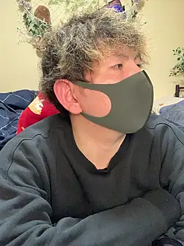 Snapshot of KEI_96 chatting on 03-15-26, 12:22 KEI 96 online show from 03-15-26, 12:22