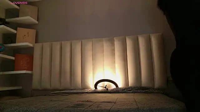 Snapshot of Megan_mooree_ chatting on 02-27-26, 12:38 Megan mooree online show from 02-27-26, 12:38