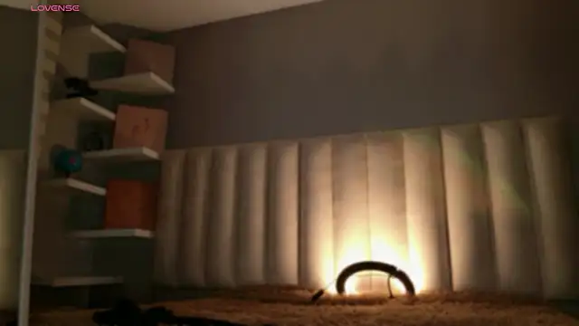 Snapshot of Megan_mooree_ chatting on 03-06-26, 01:18 Megan mooree online show from 03-06-26, 01:18