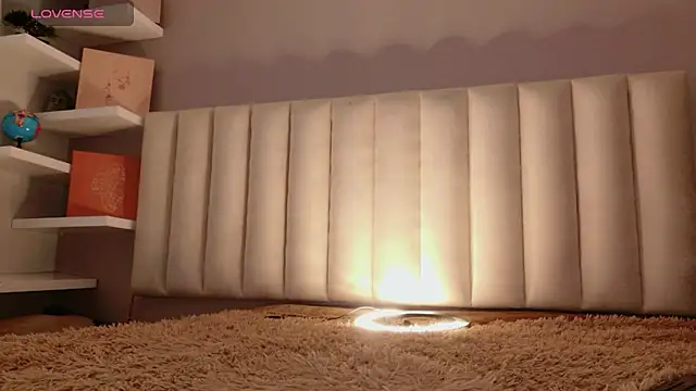 Megan mooree  online show from 04-22-26, 12:28