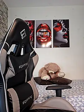 Antonella2 m online show from 03-13-26, 01:07