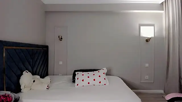 Snapshot of oxxx_me chatting on 11-04-25, 07:51 oxxx me online show from 11-04-25, 07:51