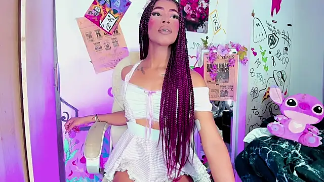bloom444 online show from 05-20-26, 03:45