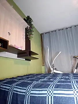 Snapshot of divinityros chatting on 12-01-25, 02:16 divinityros online show from 12-01-25, 02:16