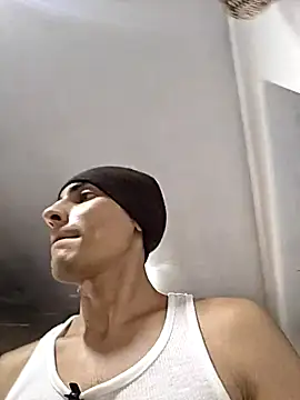 Snapshot of divinityros chatting on 03-28-26, 08:30 divinityros online show from 03-28-26, 08:30