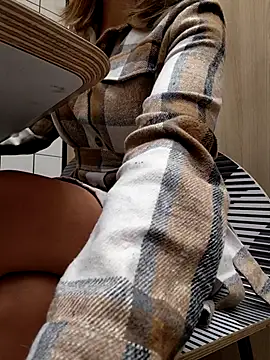 Alexvit2616 online show from 10-28-25, 08:51