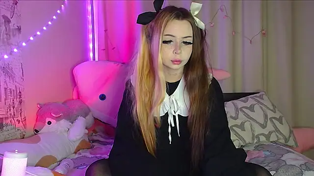 suemeow online show from 03-15-25, 12:47