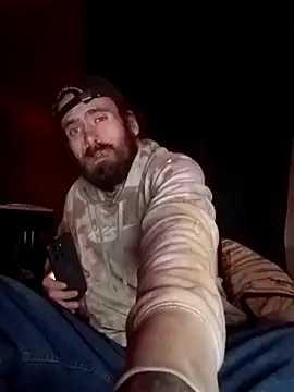 RobStrokes215 online show from 10-26-25, 04:07